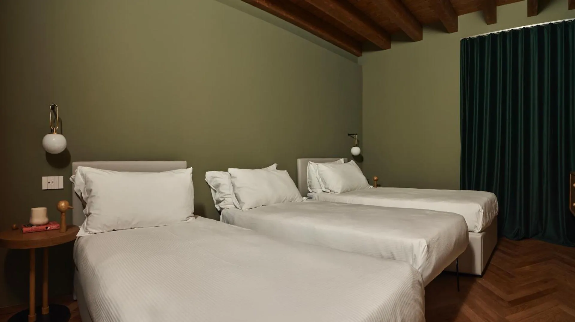 Rego Apartments - Boutique Aparthotel & Serenity Spa With Some Off-Site Apartments In The Heart Of Bergamo City Center 0*,