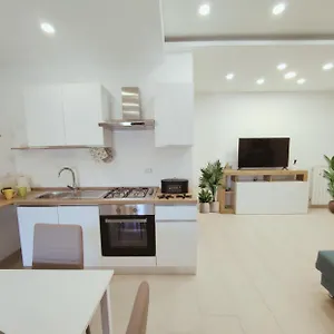  Apartament Pama House Comfort E Relax A Due Passi Dal Centro Włochy