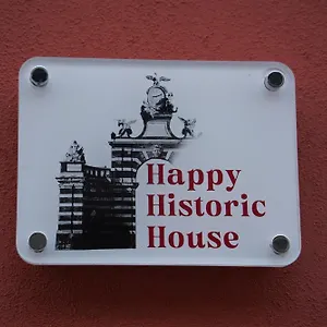  Apartament Happy Historic House Włochy