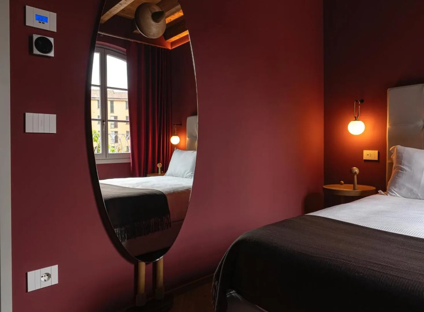 Rego Apartments - Boutique Aparthotel & Serenity Spa With Some Off-Site Apartments In The Heart Of Bergamo City Center