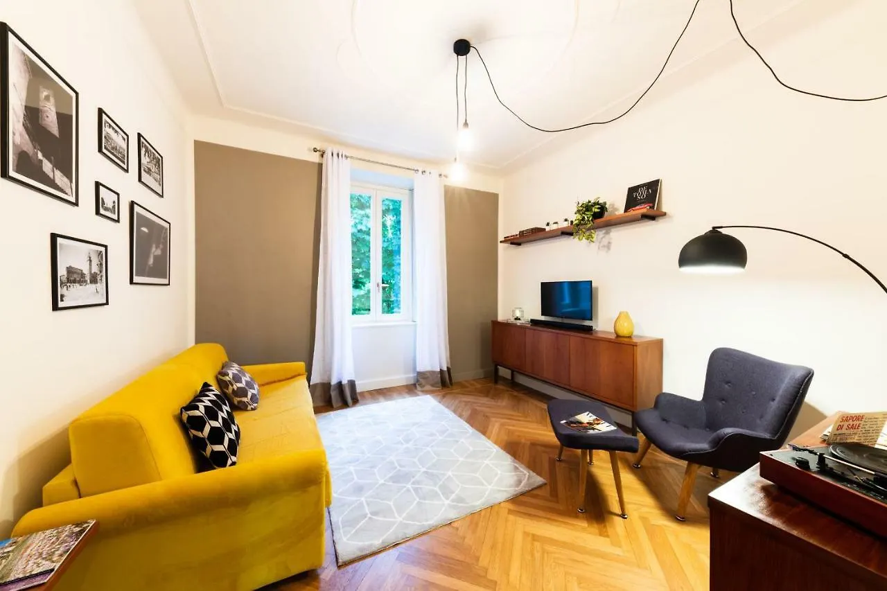Rego Apartments - Boutique Aparthotel & Serenity Spa With Some Off-Site Apartments In The Heart Of Bergamo City Center 0*,  Italy